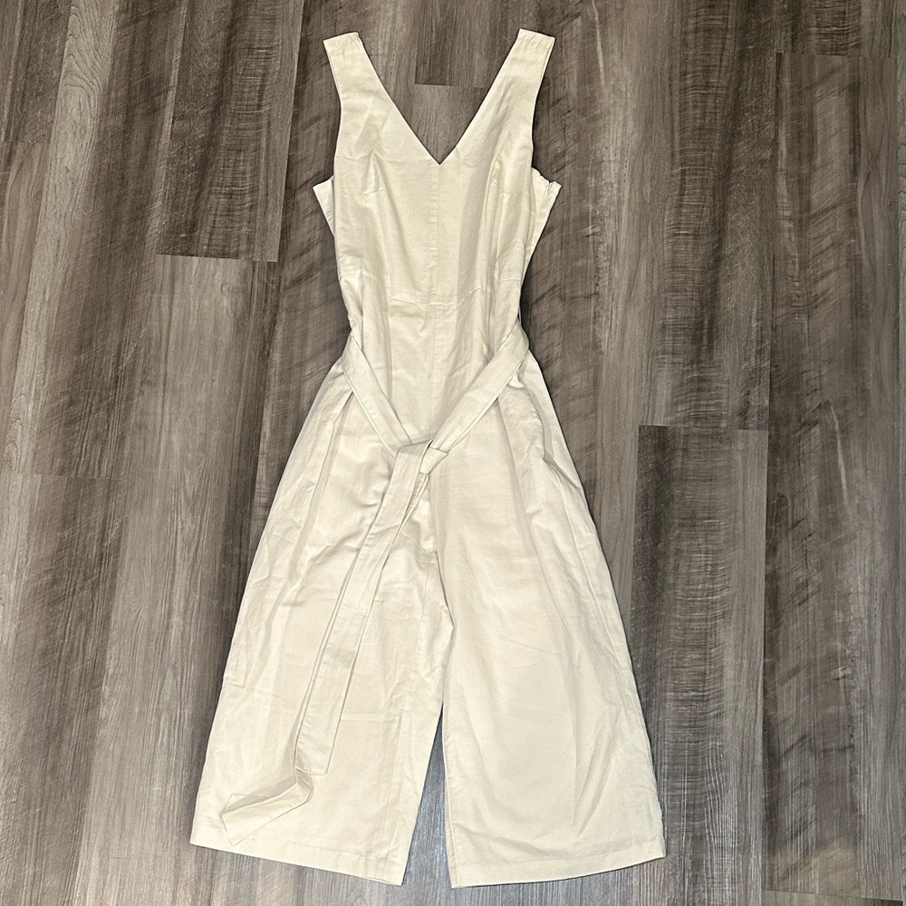 Banana Republic Sleeveless Front Tie Linen Blend Jumpsuit - 6